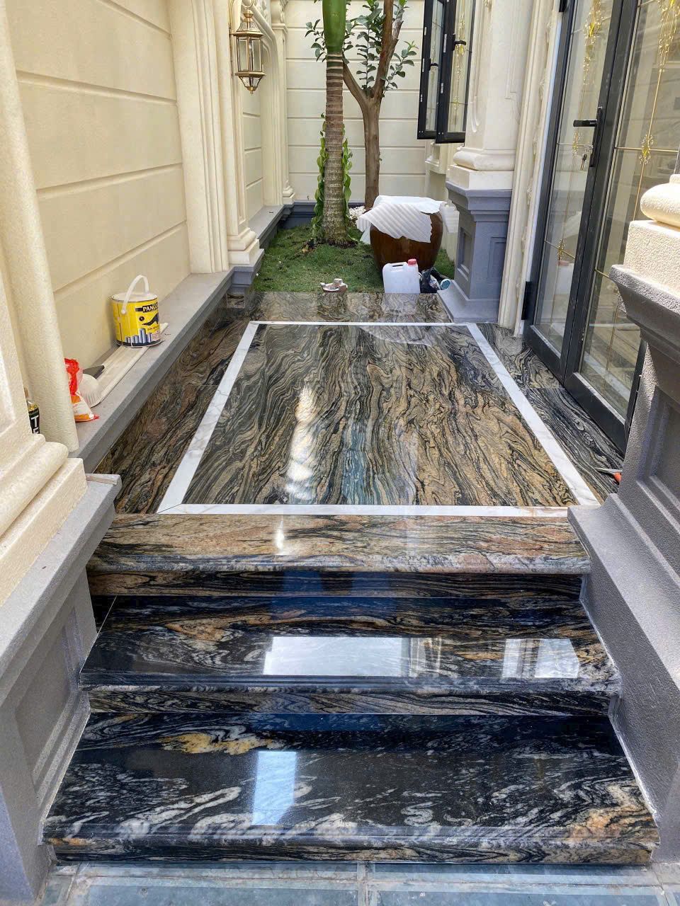 Đá Granite Thunder Gold